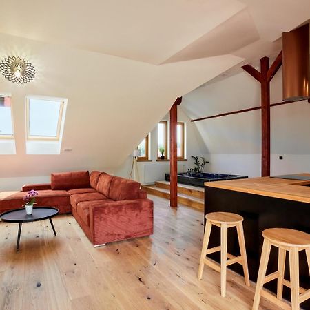 Elysium Appartement Kolín Buitenkant foto